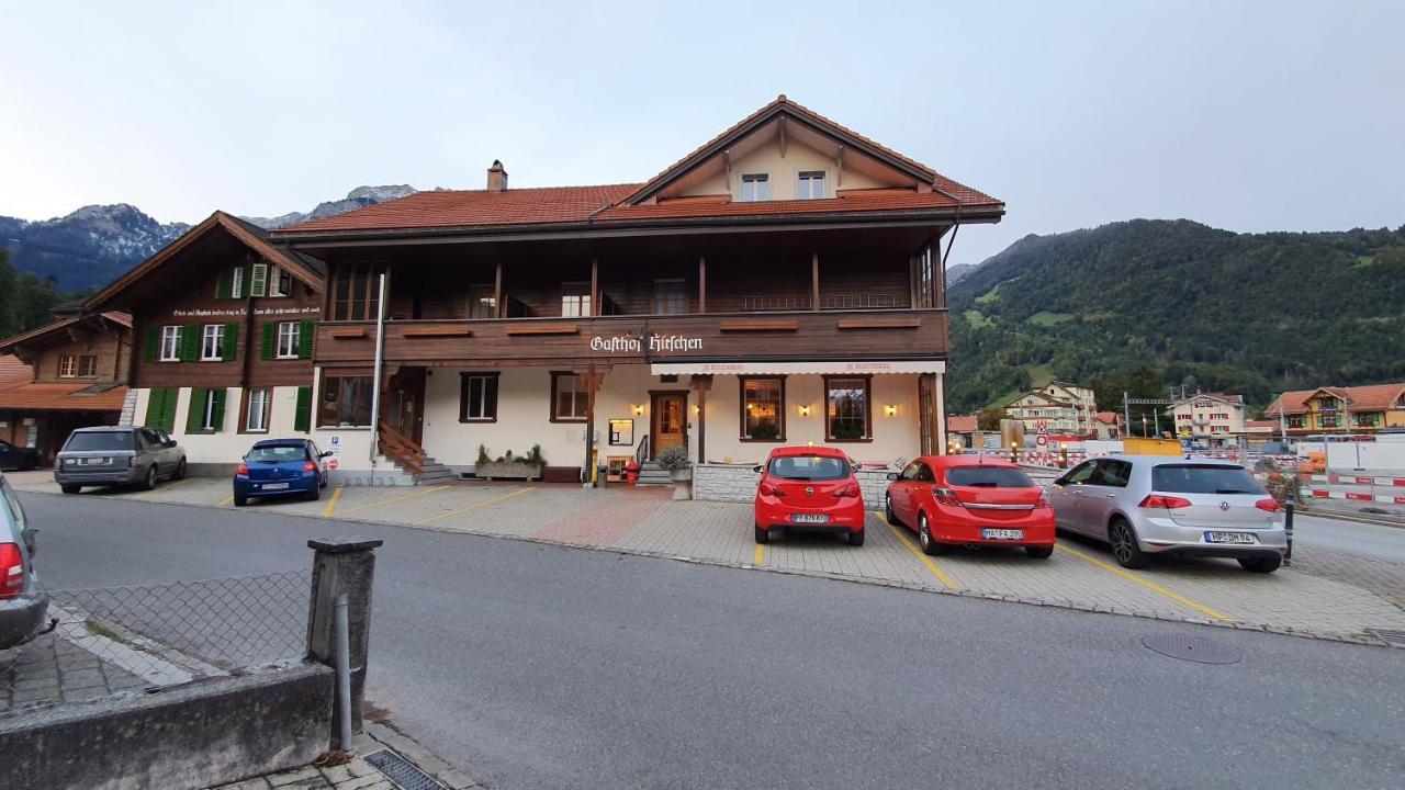 Gasthof Hirschen In Wilderswil Kültér fotó