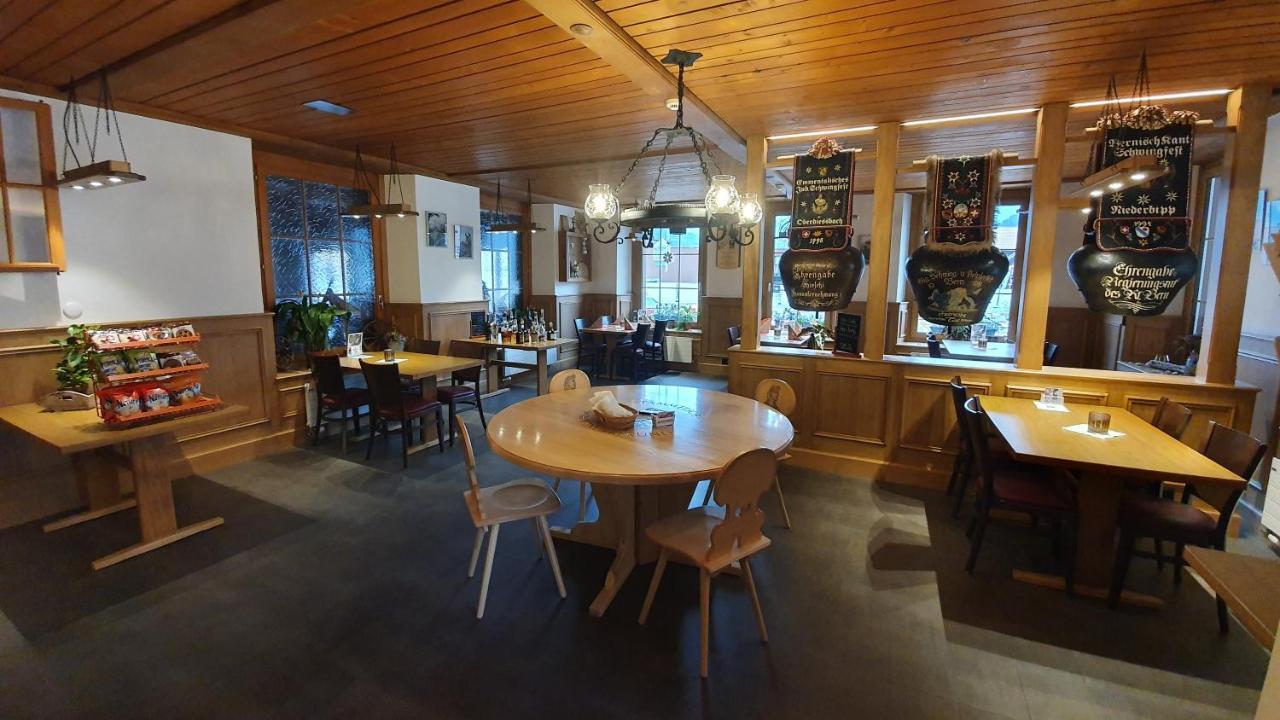 Gasthof Hirschen In Wilderswil Kültér fotó