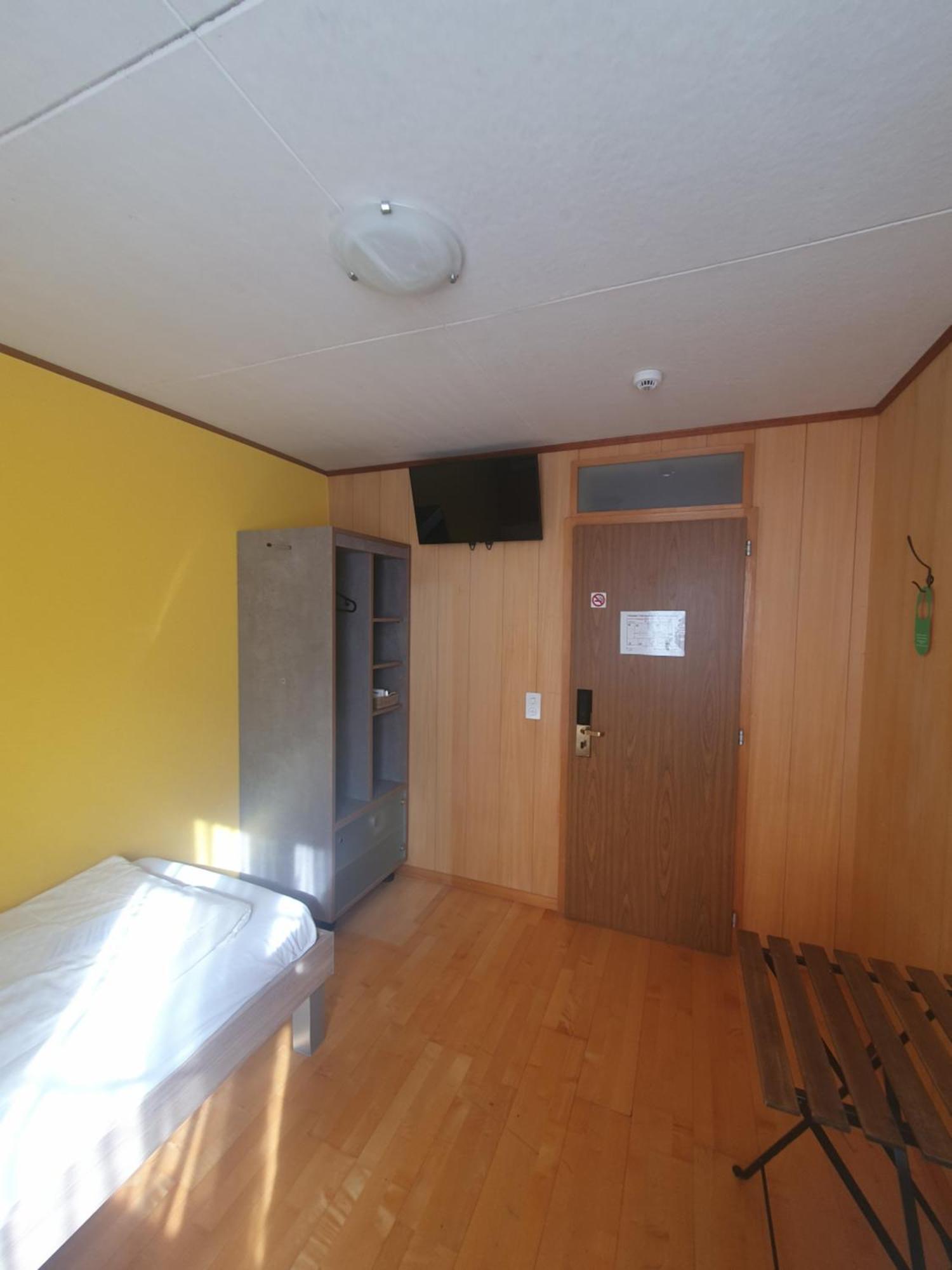 Gasthof Hirschen In Wilderswil Szoba fotó