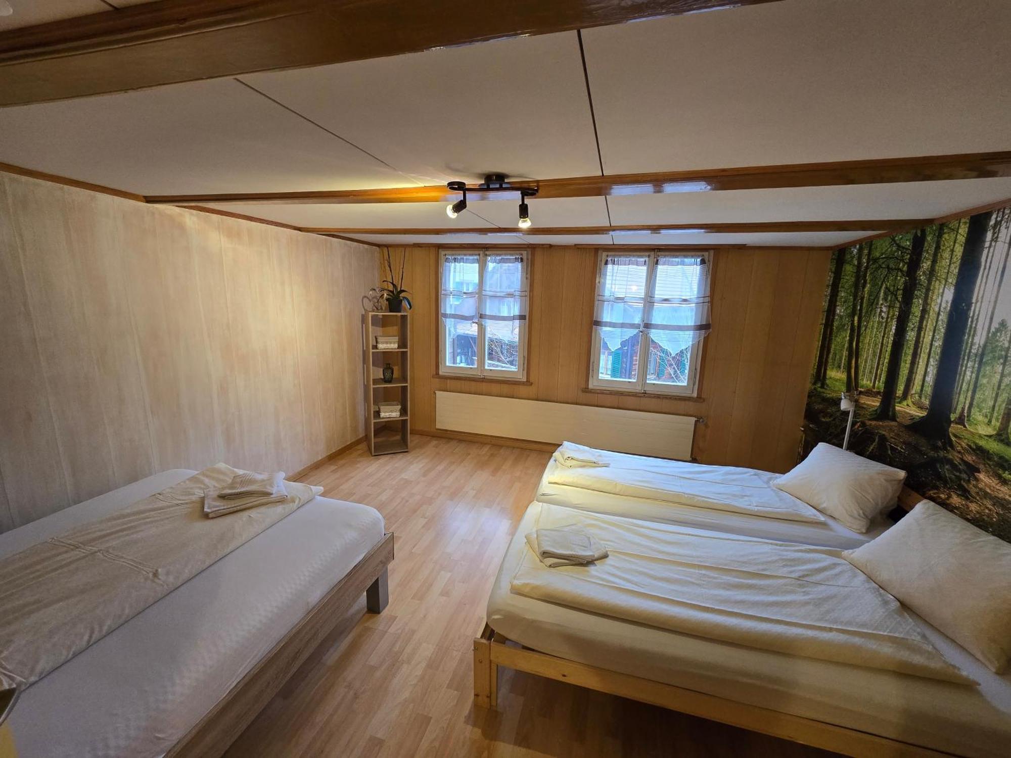 Gasthof Hirschen In Wilderswil Szoba fotó